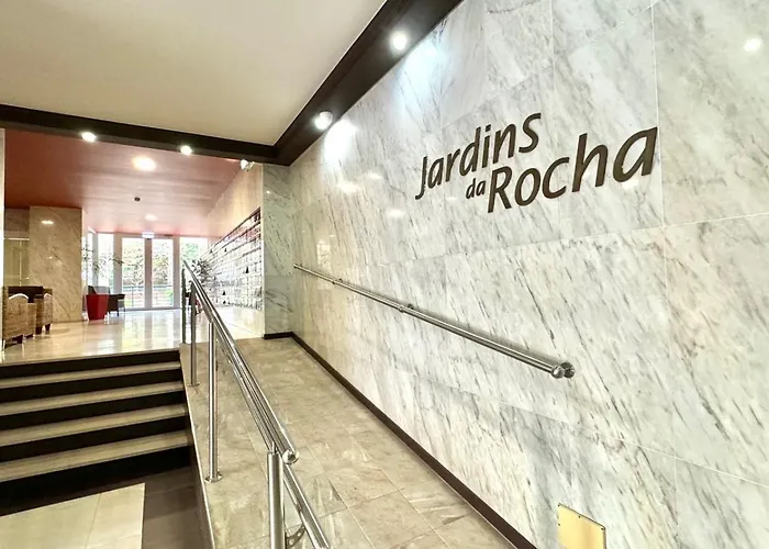 Jardins Da Rocha: Sunny With Pools And Parking Apartment *