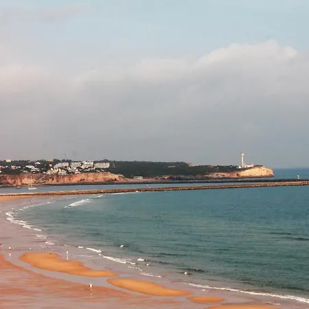 Jardins Da Rocha: Sunny With Pools And Parking Apartment Portimao