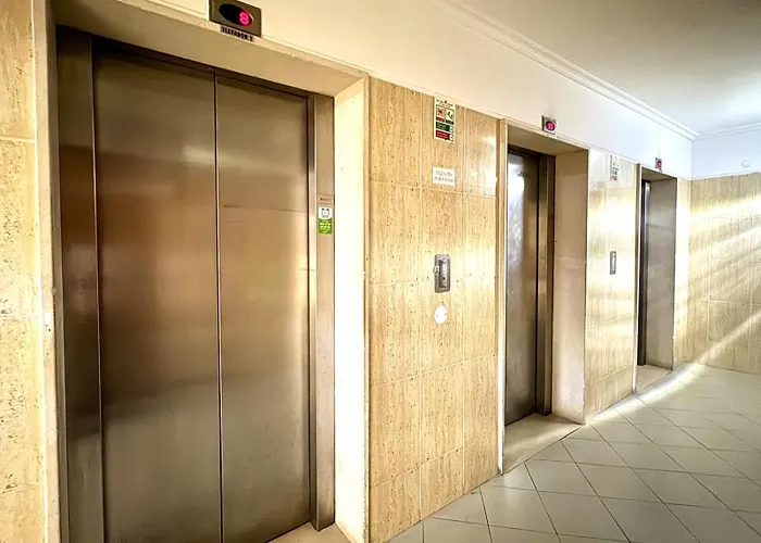 Da Rocha, 4g Jardins Da Rocha, Sunny Studio, Air Conditioning, Two Pools, Internet, Parking, By Ig Daire Portimão